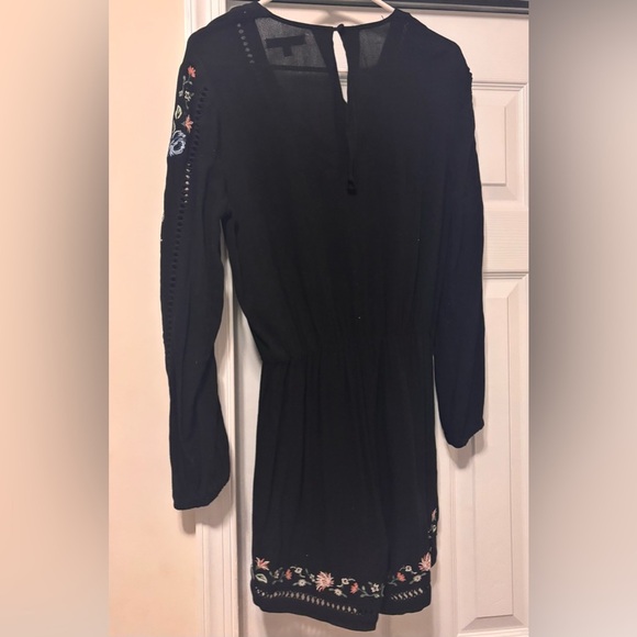 Kendall & Kylie Romper Small Black Pink Blue Floral Embroidered Lace Up Short - Picture 5 of 7